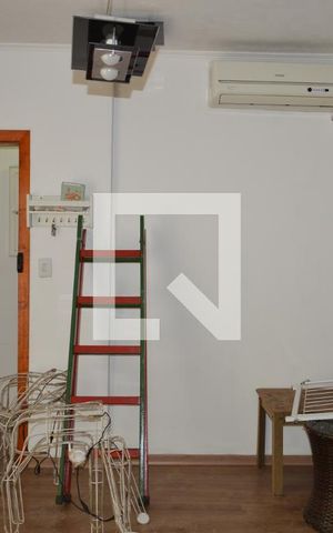 Casa à venda com 110m², 2 quartos e sem vagaSala