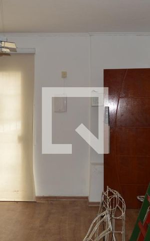 Casa à venda com 110m², 2 quartos e sem vagaSala
