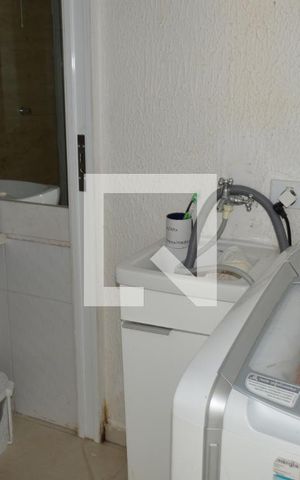 Casa à venda com 110m², 2 quartos e sem vagaBanheiro 2