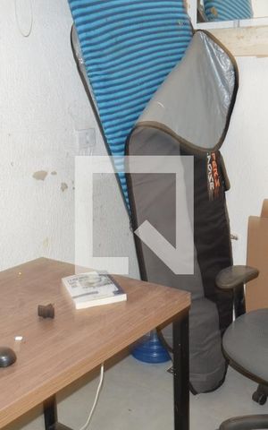Casa à venda com 110m², 2 quartos e sem vagaSuíte