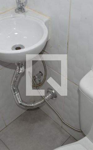 Casa à venda com 110m², 2 quartos e sem vagaBanheiro 1
