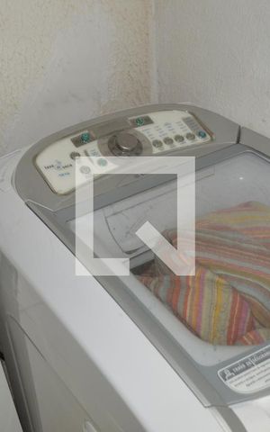 Casa à venda com 110m², 2 quartos e sem vagaBanheiro 2
