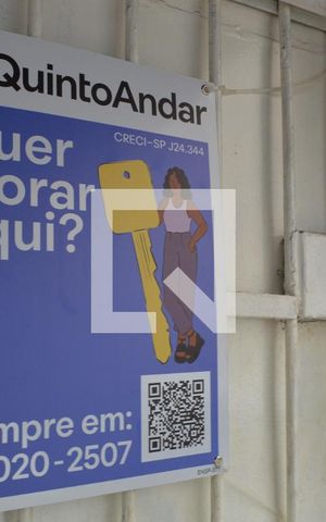 Casa à venda com 110m², 2 quartos e sem vagaPlaquinha