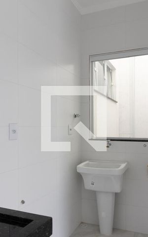 Apartamento à venda com 45m², 2 quartos e 1 vagaCozinha e Área de Serviço