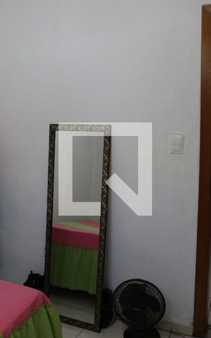Casa à venda com 58m², 2 quartos e 2 vagasQuarto 1