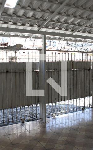 Casa à venda com 58m², 2 quartos e 2 vagasGaragem