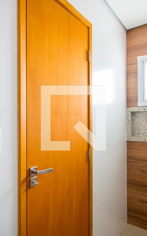 Apartamento à venda com 60m², 2 quartos e 1 vagaBanheiro do quarto 1