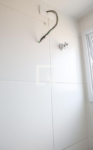 Apartamento à venda com 36m², 2 quartos e sem vaga Apartamento à venda com 36m², 2 quartos e sem vagaBanheiro