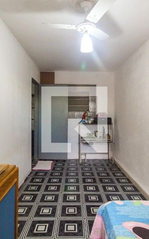 Casa à venda com 112m², 4 quartos e 3 vagas Casa à venda com 112m², 4 quartos e 3 vagasQuarto 4