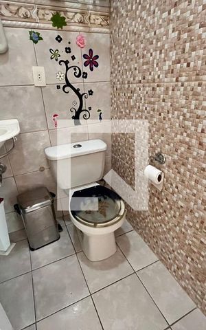 Casa de condomínio à venda com 700m², 4 quartos e 5 vagas Casa de condomínio à venda com 700m², 4 quartos e 5 vagasBanheiro Area Gourmet
