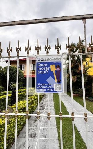 Casa de condomínio à venda com 700m², 4 quartos e 5 vagas Casa de condomínio à venda com 700m², 4 quartos e 5 vagasPlaquinha
