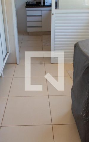 Casa à venda com 180m², 3 quartos e 4 vagas Casa à venda com 180m², 3 quartos e 4 vagasÁREA DE SERVIÇO