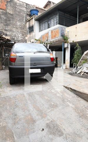 Casa à venda com 216m², 2 quartos e 2 vagasGaragem