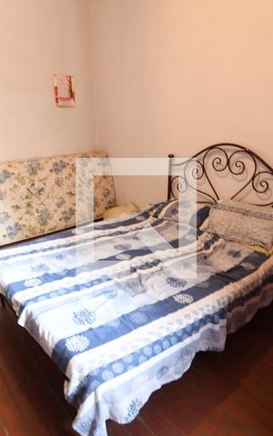 Casa à venda com 216m², 2 quartos e 2 vagasQuarto 1