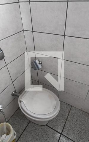 Casa à venda com 216m², 2 quartos e 2 vagasBanheiro