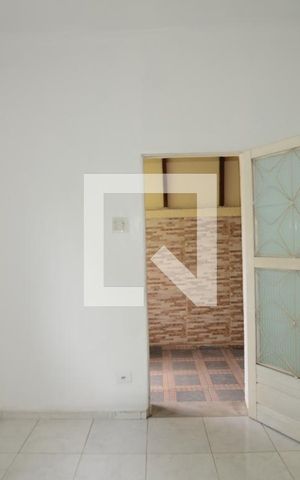 Casa para alugar com 50m², 2 quartos e sem vagaSala