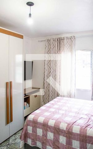 Casa à venda com 230m², 5 quartos e 1 vagaQuarto 5
