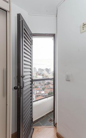 Apartamento à venda com 75m², 3 quartos e 1 vagaVaranda