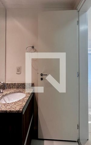 Apartamento à venda com 100m², 2 quartos e 2 vagas Apartamento à venda com 100m², 2 quartos e 2 vagasBanheiro Social