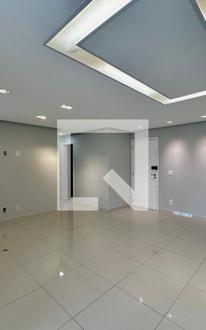 Apartamento à venda com 100m², 2 quartos e 2 vagas Apartamento à venda com 100m², 2 quartos e 2 vagasSala