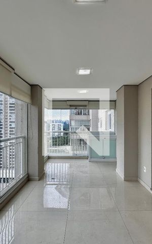 Apartamento à venda com 100m², 2 quartos e 2 vagas Apartamento à venda com 100m², 2 quartos e 2 vagasVaranda