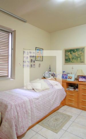Apartamento à venda com 198m², 3 quartos e 2 vagasQuarto 2
