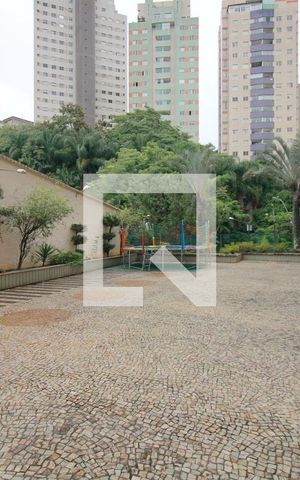 Apartamento à venda com 198m², 3 quartos e 2 vagasÁrea comum - Pátio