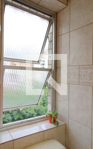 Apartamento à venda com 198m², 3 quartos e 2 vagasBanheiro da Suíte