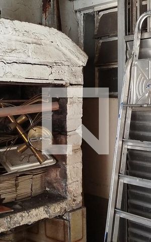 Casa à venda com 180m², 3 quartos e 3 vagas Casa à venda com 180m², 3 quartos e 3 vagasChurrasqueira