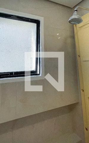 Apartamento à venda com 84m², 2 quartos e 2 vagas Apartamento à venda com 84m², 2 quartos e 2 vagasBanheiro da Suíte 2
