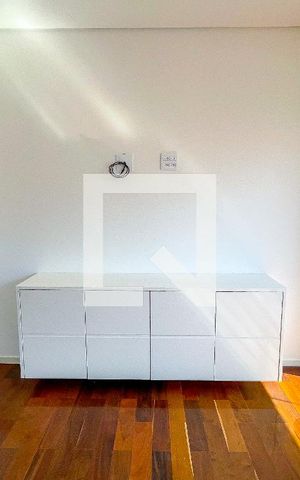 Apartamento à venda com 84m², 2 quartos e 2 vagas Apartamento à venda com 84m², 2 quartos e 2 vagasSala