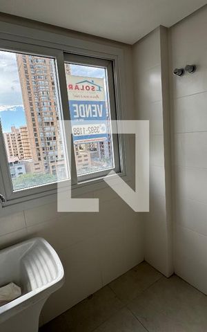 Apartamento à venda com 79m², 2 quartos e 1 vagaÁrea de Serviço