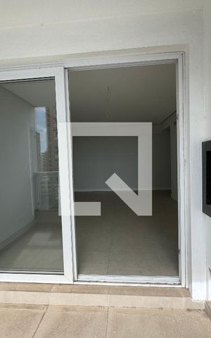 Apartamento à venda com 79m², 2 quartos e 1 vagaSacada
