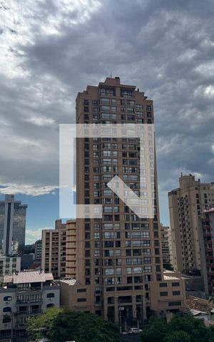 Apartamento à venda com 79m², 2 quartos e 1 vagaSacada