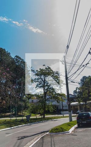 Casa de condomínio à venda com 849m², 4 quartos e 6 vagasVista da Rua