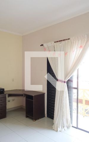 Casa para alugar com 111m², 2 quartos e 4 vagasQuarto 1