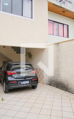 Casa para alugar com 111m², 2 quartos e 4 vagasGaragem