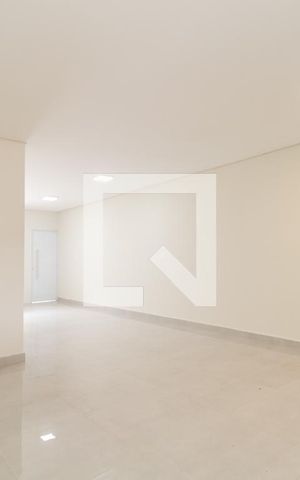 Casa à venda com 165m², 3 quartos e 3 vagasSala