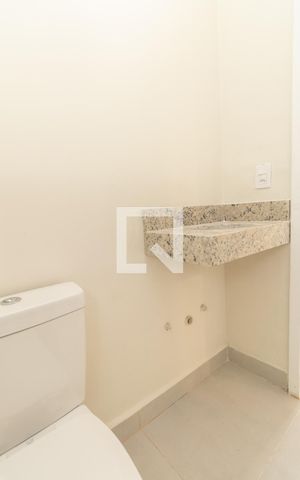 Casa à venda com 165m², 3 quartos e 3 vagasLavabo