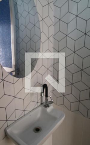 Casa à venda com 50m², 1 quarto e sem vagaBanheiro