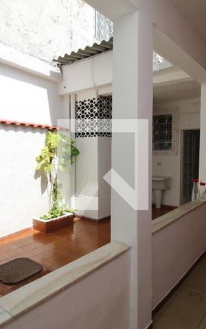 Casa à venda com 50m², 1 quarto e sem vagaÁrea Externa