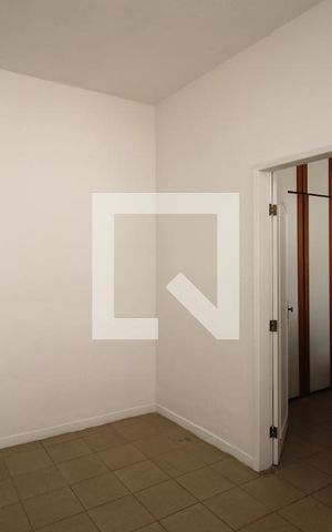 Casa à venda com 50m², 1 quarto e sem vagaSala