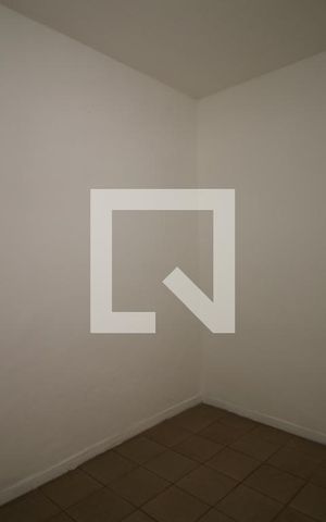 Casa à venda com 50m², 1 quarto e sem vagaCopa