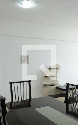 Apartamento para alugar com 77m², 3 quartos e 1 vagaSala