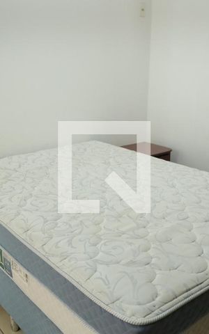 Apartamento para alugar com 77m², 3 quartos e 1 vagaSuíte