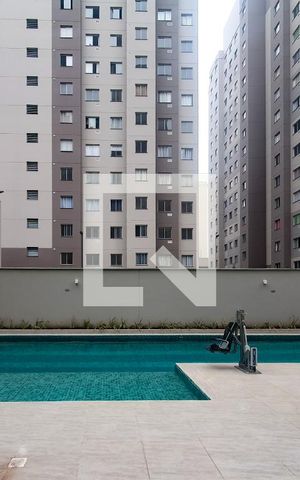 Apartamento à venda com 35m², 2 quartos e sem vaga Apartamento à venda com 35m², 2 quartos e sem vagaÁrea comum - Piscina
