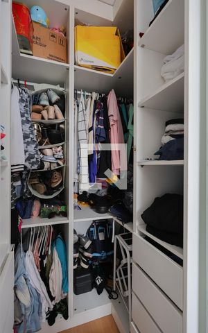Apartamento à venda com 44m², 2 quartos e 1 vaga Apartamento à venda com 44m², 2 quartos e 1 vagaCloset do Quarto 1