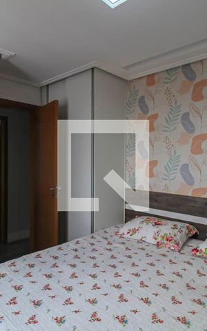 Apartamento para alugar com 180m², 3 quartos e 4 vagas Apartamento para alugar com 180m², 3 quartos e 4 vagasSuíte