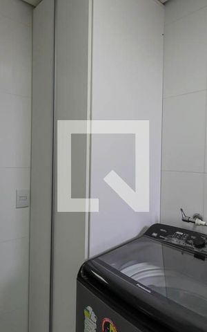 Apartamento para alugar com 180m², 3 quartos e 4 vagas Apartamento para alugar com 180m², 3 quartos e 4 vagasÁrea de Serviço