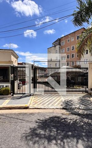 Apartamento à venda com 45m², 2 quartos e 1 vaga Apartamento à venda com 45m², 2 quartos e 1 vagaFachada + plaquinha